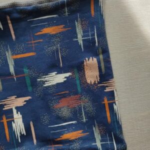 Scaldacollo geometric blu in maglina taupe