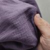 Scaldacollo ad anello maglina viola a pois - immagine 3