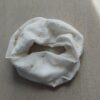 Scaldacollo ad anello mussola  bianca fiori dorati - immagine 3