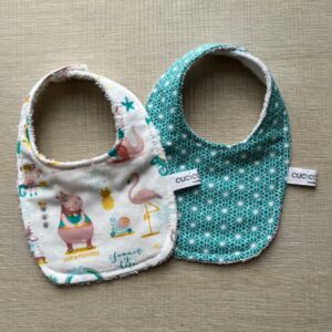 Coppia di Bavaglini Animaletti fondo rosa e smeraldo