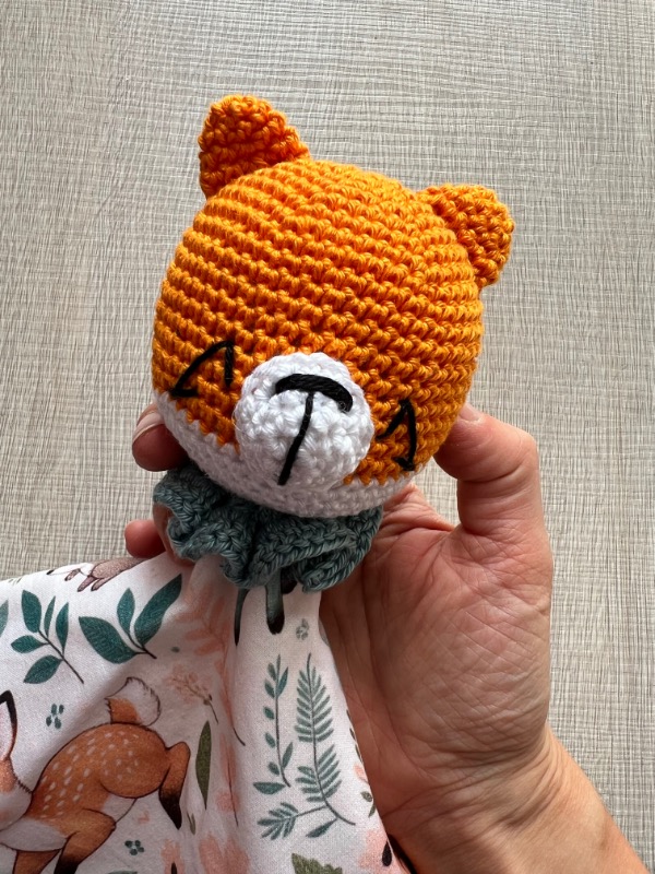 Doudou Volpe per Neonato Personalizzato in Cotone – Compagno per la Nanna Fatto a Mano - immagine 4