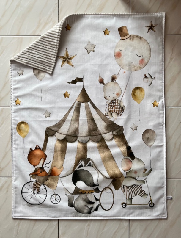 Copertina in pile Sweet Circus