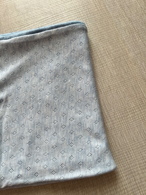 Scaldacollo ad anello maglina azzurra - immagine 5