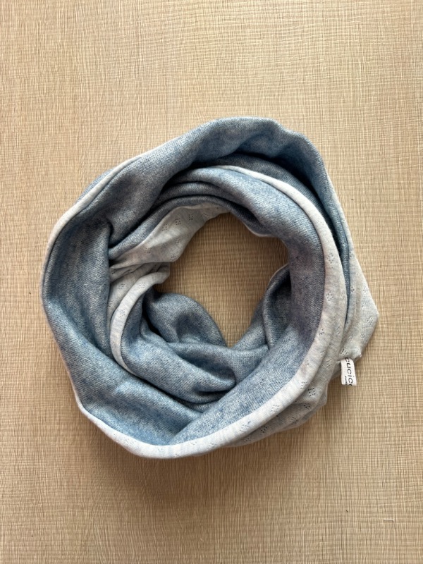 Scaldacollo ad anello maglina azzurra