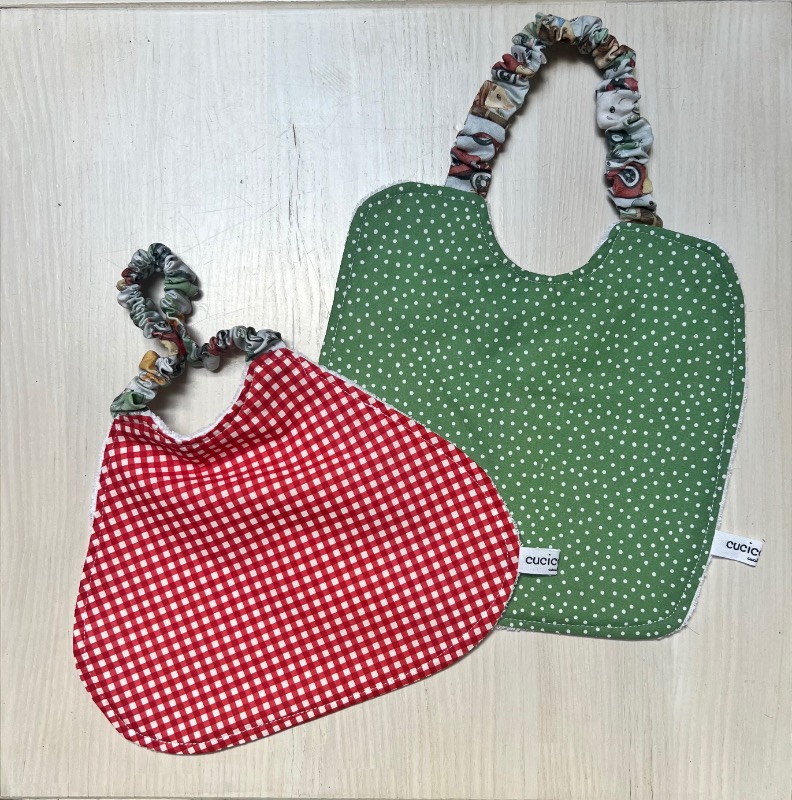 Coppia di Bavaglie Animaletti macchinine